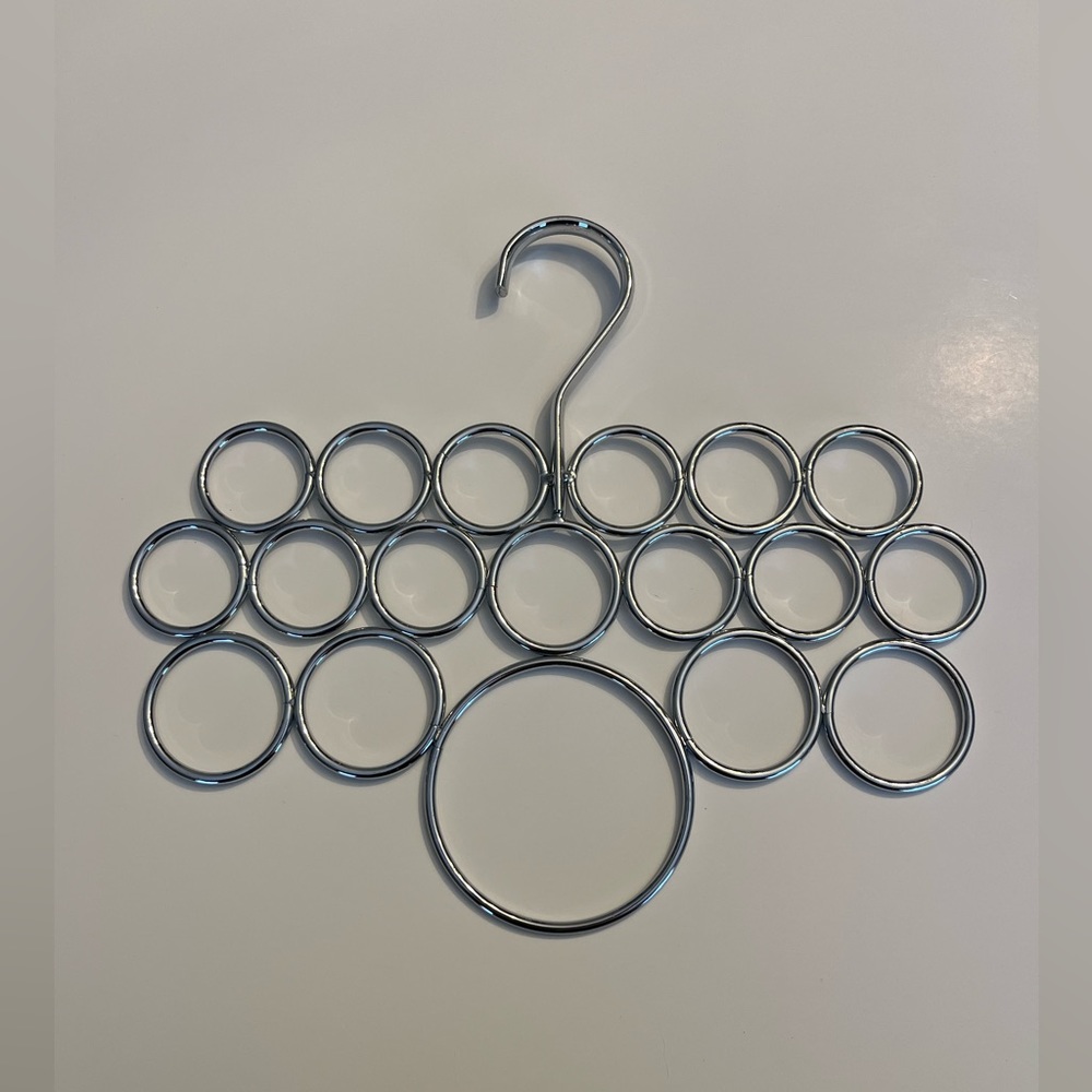 Scarf Holder/Organizer - Picture 2 of 4